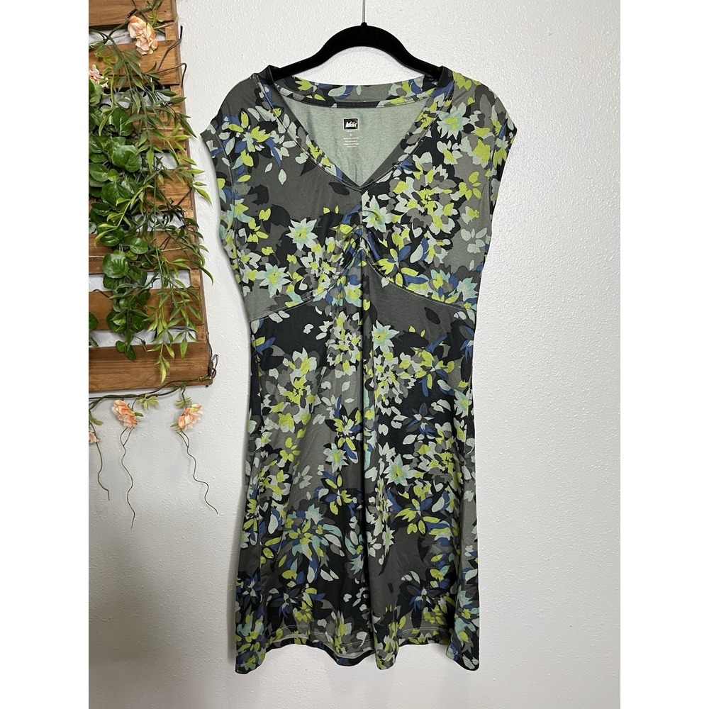 REI Northway Cap Sleeve Dress in Floral Print size Women's M Blue Gray Green